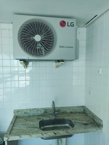 Locação De Temporada, Apto Em Mongaguá Com Piscina