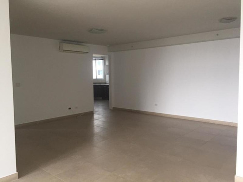 Imagen 4 de 14 de Venta De Apartamento En Costa Del Este Country Club 20-8328