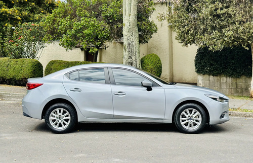 Mazda 3 2.0 Touring At