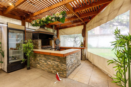 Casa En Venta En Ñuñoa
