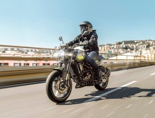 Imagen 3 de 18 de Benelli Leoncino 250 Scrambler - Financiación Disponible!