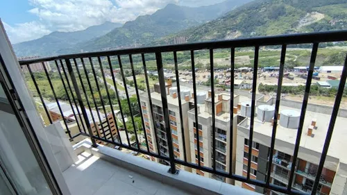 Apartamento En Arriendo Navarra 472-7067