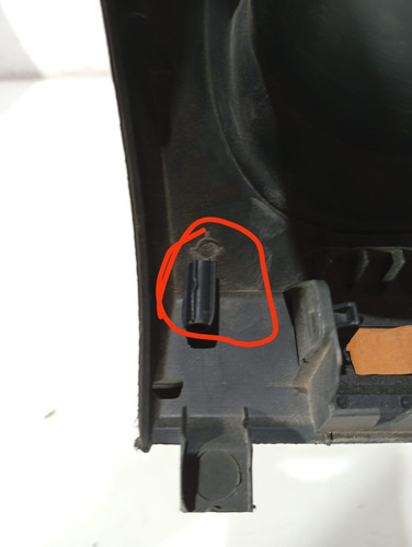 Moldura Botão Chave Farol Vw Amarok 2014 Com Detalhes (Usado)