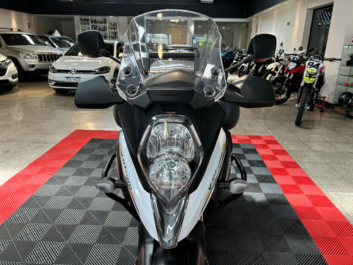 Suzuki V-strom 650 Año 2023 - Hilton Motors Co.