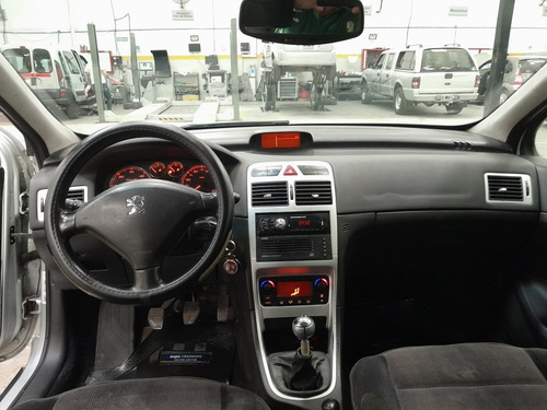 Imagen 7 de 10 de Peugeot 307 2007 2.0 Hdi Xt Premium 110cv Rp