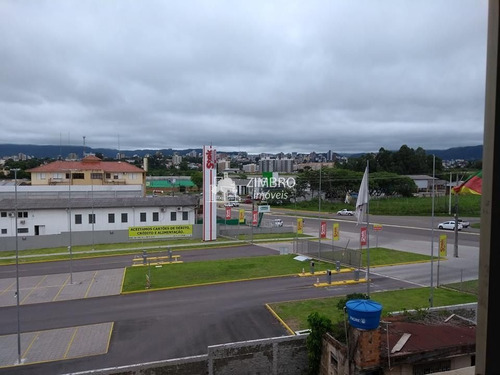 Imagem 2 de 12 de Apto 2 Dorm Banheiro Garagem - Próximo A Uglione - 19975