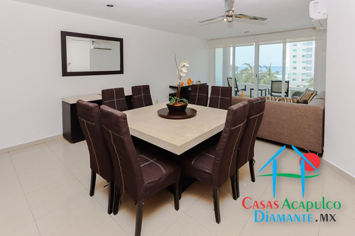 Cad Lobayan 303. Terraza Con Vista Parcial Al Mar
