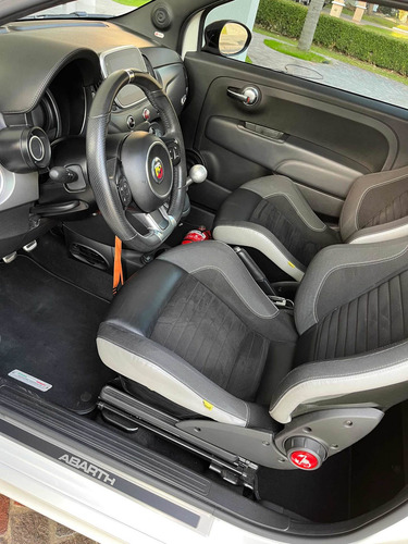 Imagen 11 de 15 de Fiat 500 2019 1.4 Abarth 595 165cv