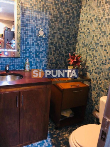 Imagen 14 de 24 de Casa En Pinares A La Venta