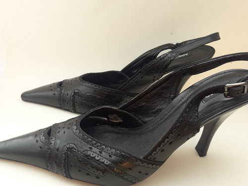 Sapato Mule Bico Fino Feminino Arezzo 38 Preto Semi Nova | Mercado Livre