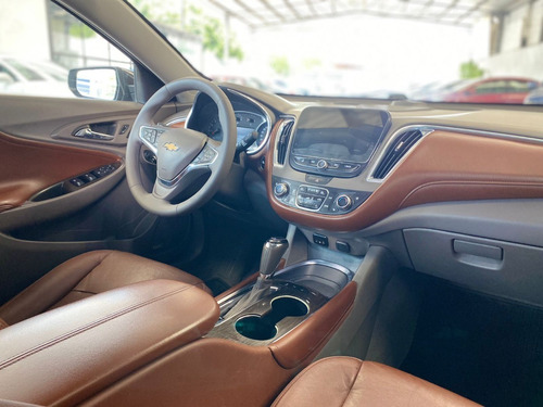 Imagen 3 de 14 de Chevrolet Malibu 2016