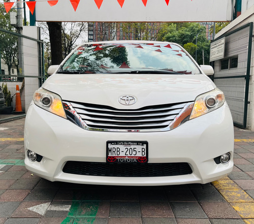 Toyota Sienna 3.5 Xle At