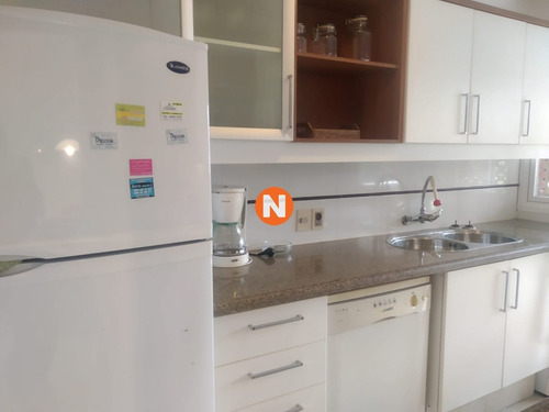 Apartamento En Venta Y Alquiler, , Punta Del Este, 2 Dormitorios.- Ref: 6764
