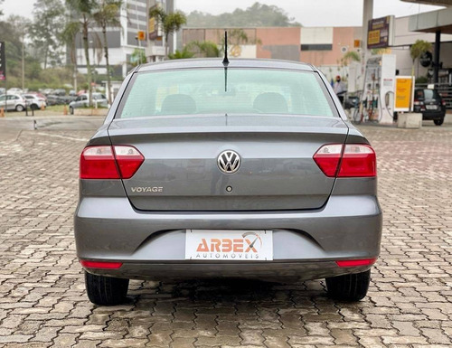 Imagem 4 de 15 de Volkswagen Voyage 1.6 Msi Totalflex 4p Manual