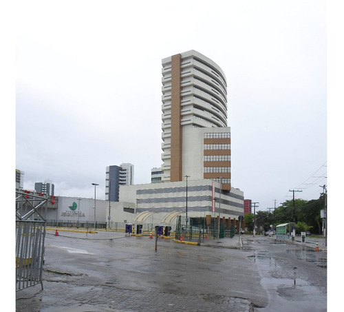 Apto No Vivendas Do Goes Calmon 1 - Quase Ao Lado Do Shopping