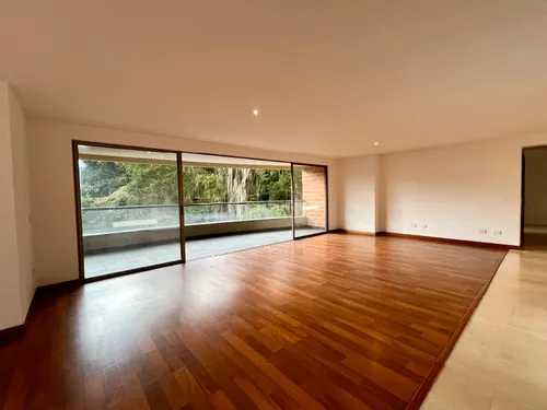 Apartamento En Arriendo En San Lucas. Cod A776102