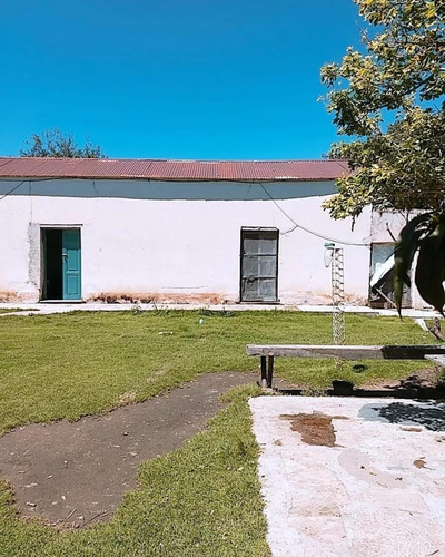 Imagen 10 de 15 de Campo Calmayo