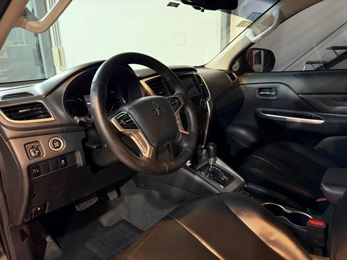 Mitsubishi L200 2.4 Di-d High Power 181cv Cuero