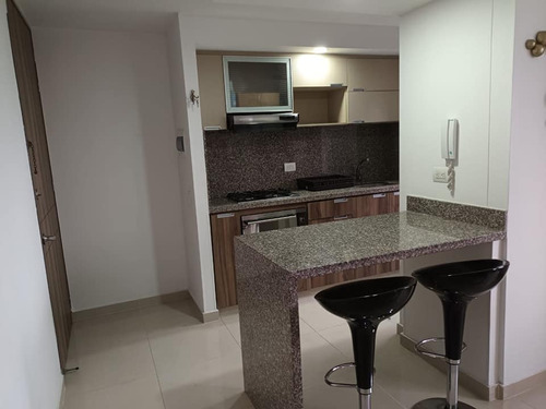 Venta Apartamento En La Hacienda, Sur De Cali 217.