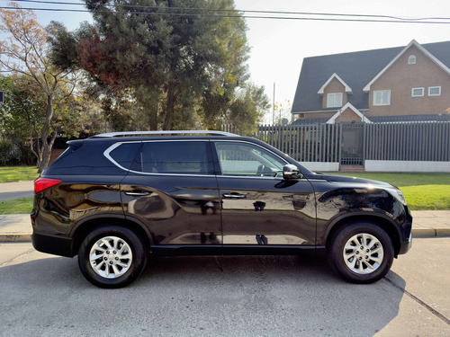 SsangYong Rexton 2.2 At 4x4 Full