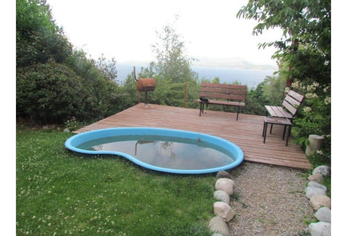 Imagen 3 de 10 de Hermosa Y Comoda Casa Con Vista Al Lago 3 Dormitorios + Depa