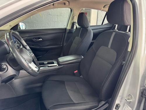 Nissan Sentra 2.0 Advance Cvt