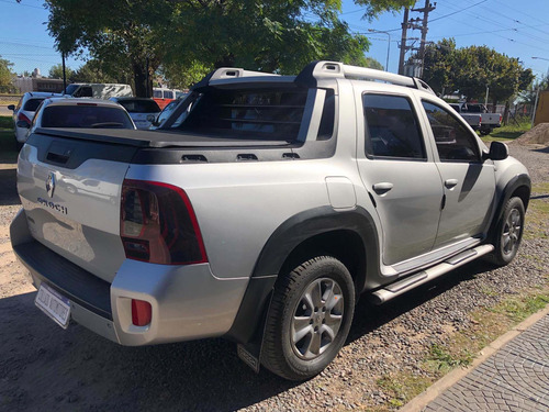 Imagen 2 de 8 de Renault Duster Oroch 2019 2.0 Outsider Plus