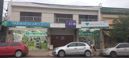 Departamento En Venta De Dos Dormitorios En El Centro De Cosquín. Ca182
