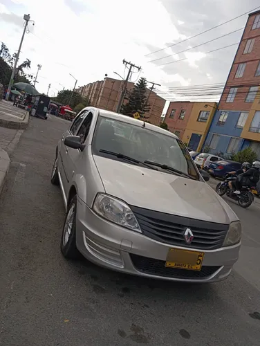 Renault Logan 1.4 Entry Familier 2012