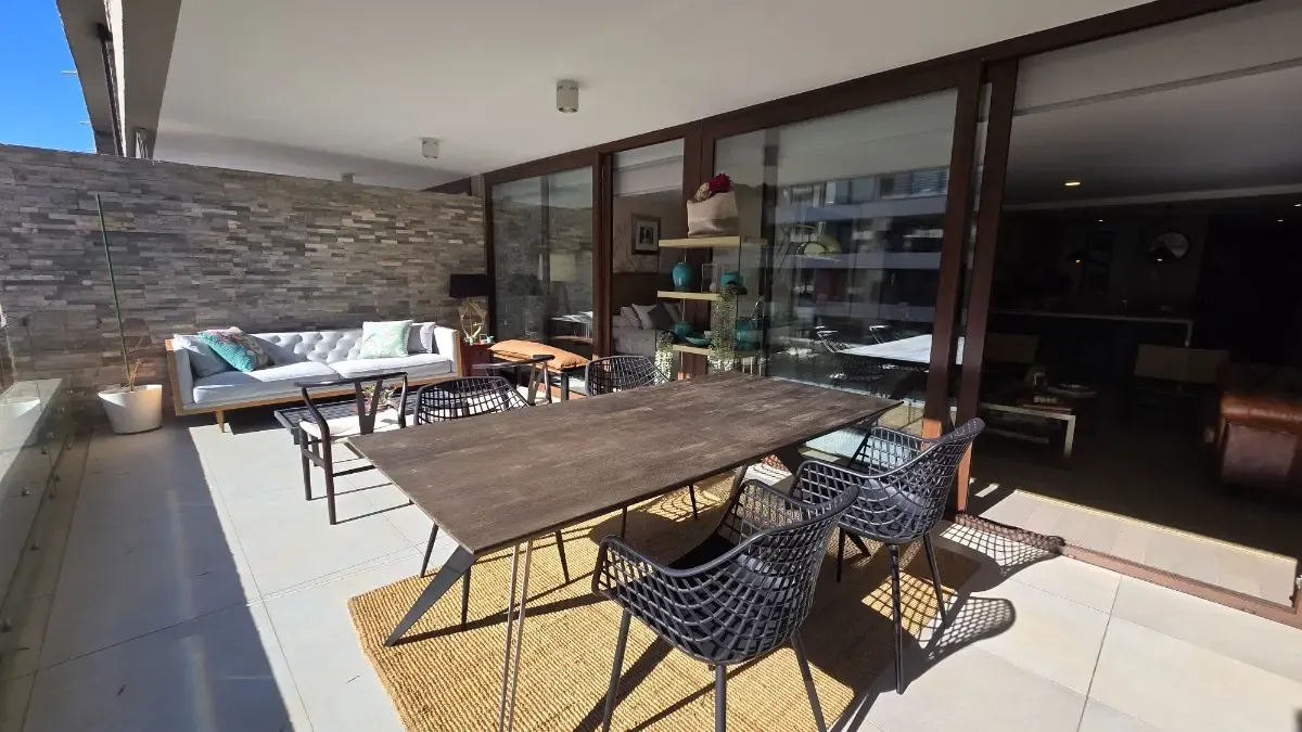 Imagen 2 de 5 de Venta Departamento No 1d 1b 1e 1bd La Dehesa - Lo Barnechea