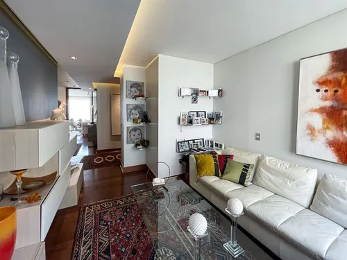Departamento En Venta De 2 Dorm. En Las Condes