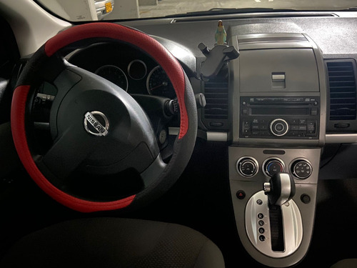 Nissan Sentra 2.0