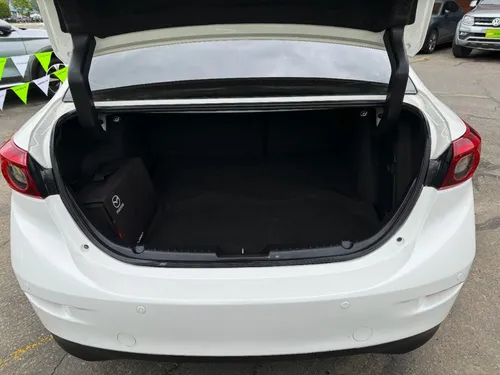 Mazda 3 Touring