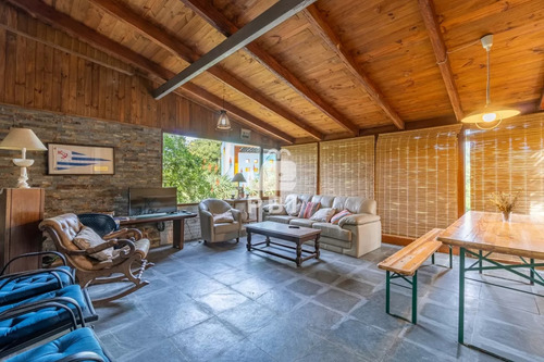 Casa En Primera Linea Al Mar, Bahía Del Pinar - Ref : Pbi12502