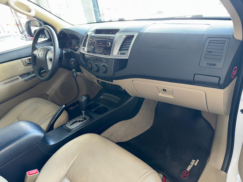 Toyota Hilux SW4 2.7 SR 4X2 16V FLEX 4P AUTOMÁTICO