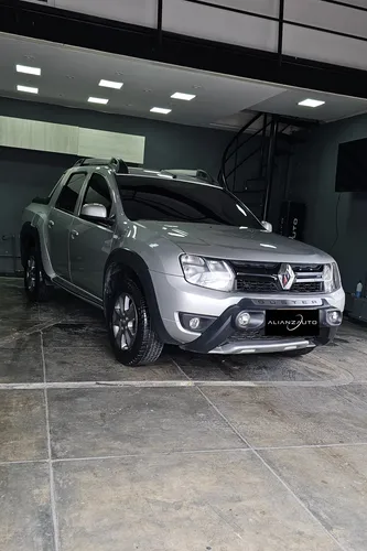 Renault Duster Oroch 2.0 Intens