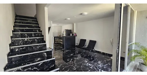 En Venta Casa En El Conjunto Yarumo / Soledad