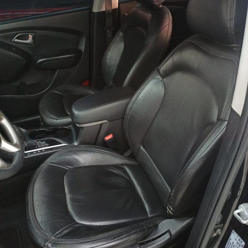 Imagem 8 de 9 de Hyundai Ix35 2016 Flex Automatica Com Multimídia E Couro