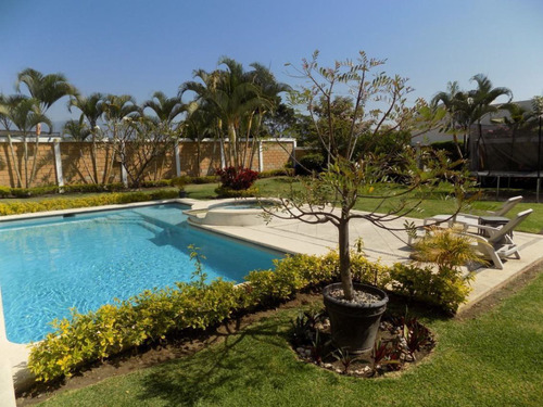 Casa Dúplex En Sumiya, Jiutepec, Morelos - Seq-88-dpx