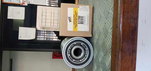 Filtro De Aceite Wix 51792 Equiv: B99, Cat 1r0716 P554005