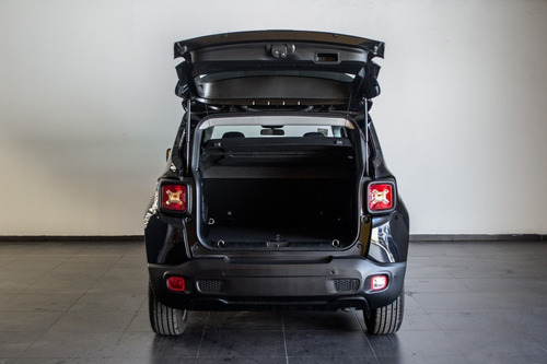 Imagen 8 de 15 de Jeep Renegade Longitude At