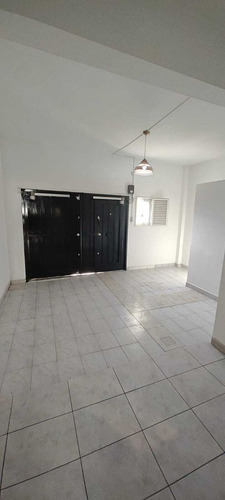 Alquiler De Casa En Isidro Casanova, La Matanza