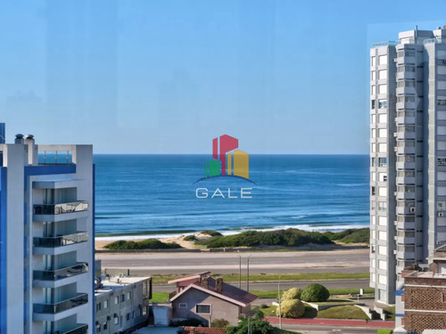 Apartamento De 1 Dormitorio Y Medio Con Vista Al Mar - Venta, Playa Brava