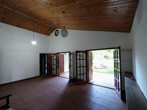 Imagen 9 de 14 de Excelente Casaquinta En Villa California