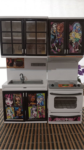 Cocinita Monster High Para Muñecas Con Luces Y Sonido!