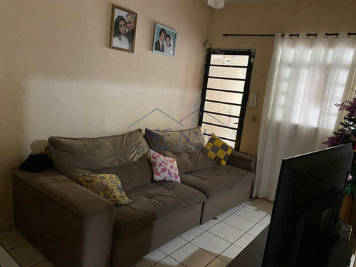 Imagem 6 de 13 de Casa Com 2 Dorms, Parque Clayton Malaman, Pirassununga - R$ 160 Mil, Cod: 10132471 - V10132471