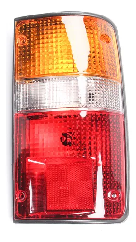 Farol Trasero Derecho Toyota Hilux 2.4 22re 1996
