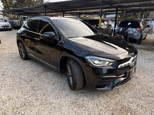 Mercedes-Benz Clase GLA 1.3t Amg Line