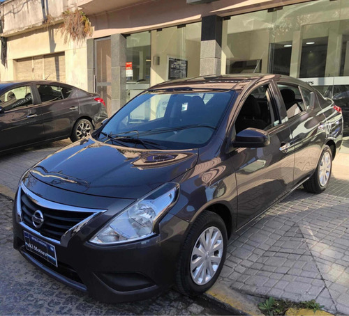 Imagen 2 de 15 de Nissan Versa Sense Aut Automatico 2018