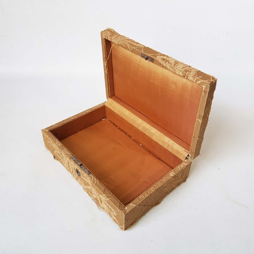 Imagen 2 de 8 de Antigua Caja Alhajero Forrada En Tela De Broderie 7o 0261